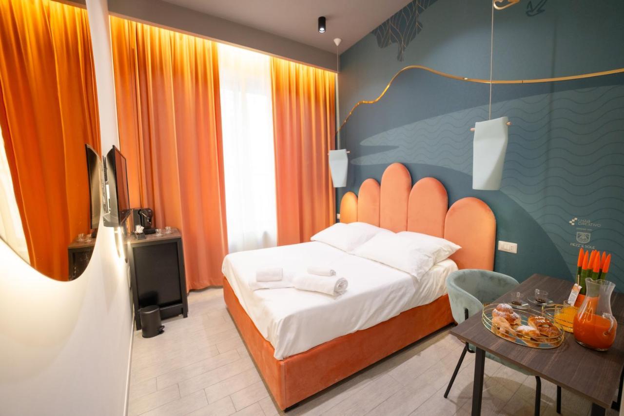 Piezz' E Sole Hotel Naples Exterior photo
