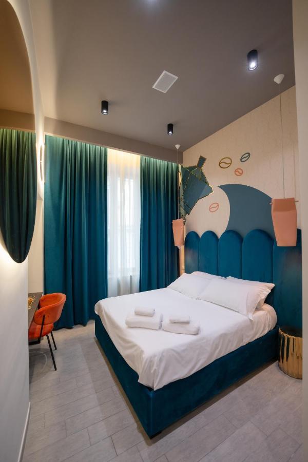 Piezz' E Sole Hotel Naples Exterior photo